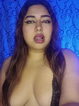 CurvyLolaX's Live XXX Chat