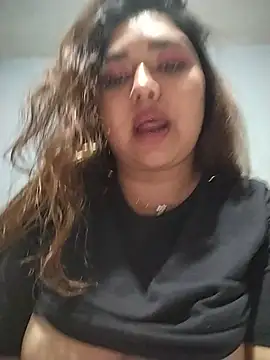 CurvyLolaX's Live XXX Chat