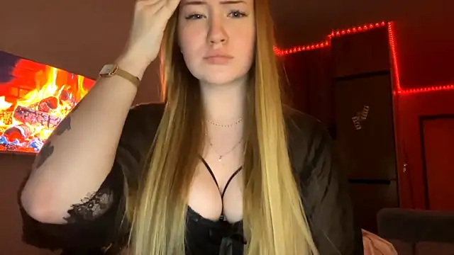 Show modela Lisi_Kiss_ na web-kameri