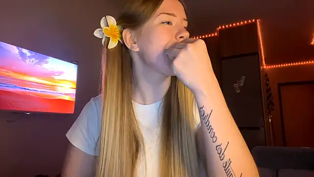 Lisi_Kiss_ Webcamshow