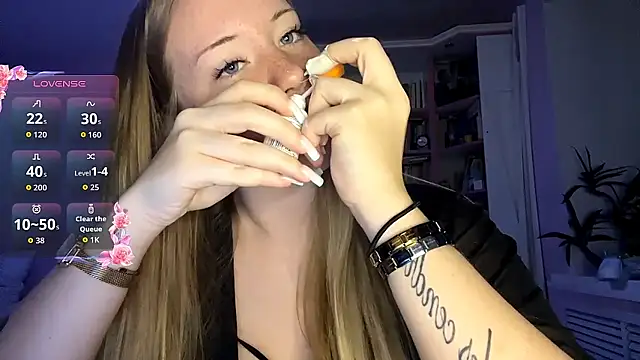 Živý XXX chat Lisi_Kiss_