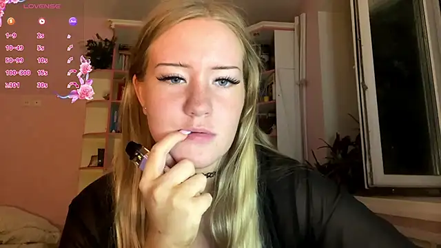 Lisi_Kiss_ Adlı Modelin Web Kamerası Şovu