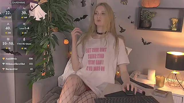 SummerLilaa Live XXX-Chat