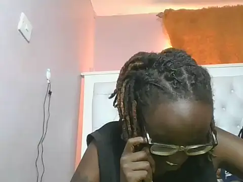 Chat XXX ao vivo de SexyAry