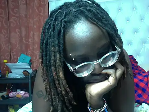 Chatroom XXX en direct de SexyAry