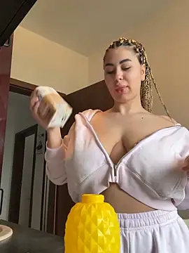 DaianaKimberly Webcam show