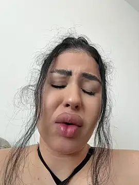 DaianaKimberly Webcam show