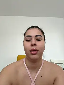 DaianaKimberly Webcam show