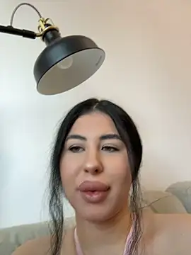 DaianaKimberly Webcam show