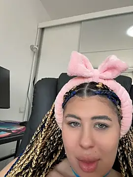 DaianaKimberly Webcam show