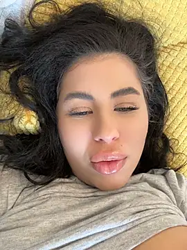 DaianaKimberly Webcam show