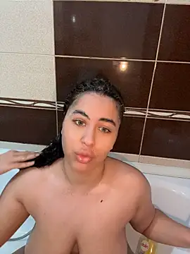 DaianaKimberly webcam show
