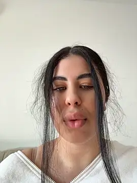 DaianaKimberly Webcam show