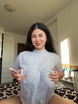 DaianaKimberly Webcam show