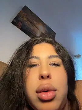 DaianaKimberly Webcam show
