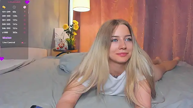 DeniseMekus' Live XXX Chat