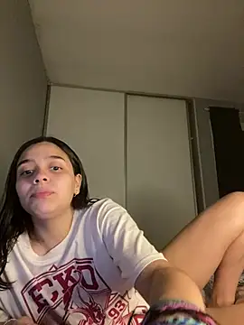 delilahraebaby's Webcam Show