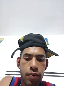 Negritohot3682 Webcam show