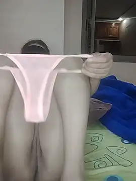 Laty_123 Adlı Modelin Web Kamerası Şovu