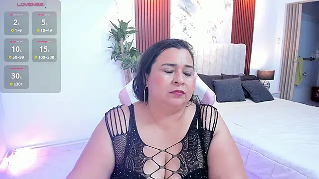 katiusca_rm's Webcam Show