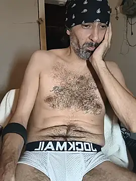 GooberGreene13 Show in webcam