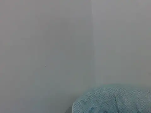 sweet_naughty's Live Chat Room