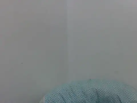 sweet_naughty's Live Chat Room