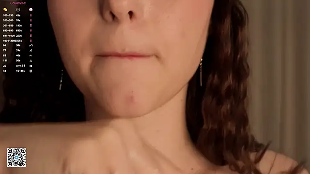 Czat XXX na żywo – CarolannMirjah