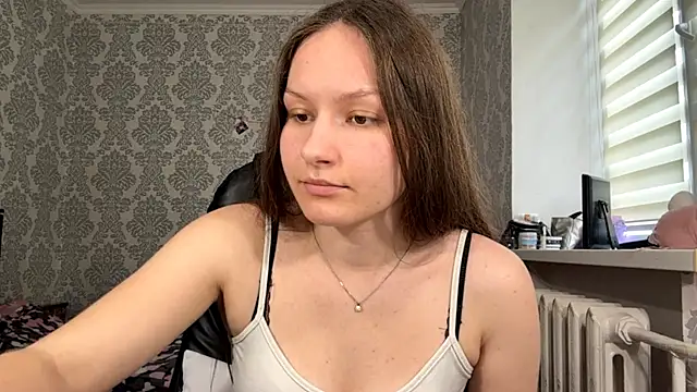 ShaylaChong: онлайн-секс-чат