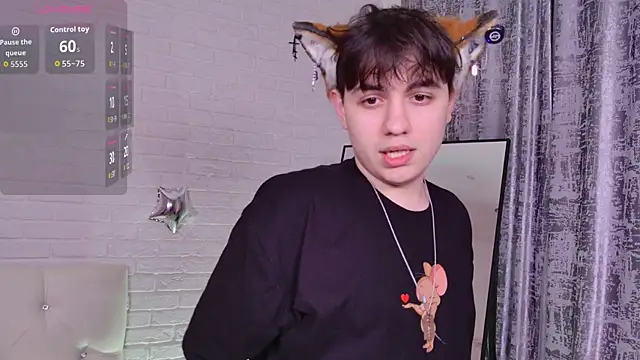 Вебкам-шоу FetishFox