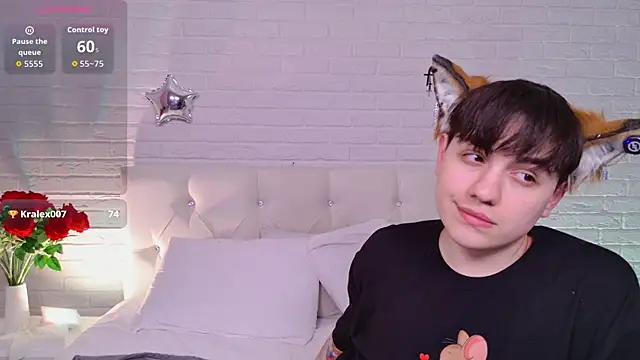 Вебкам-шоу FetishFox