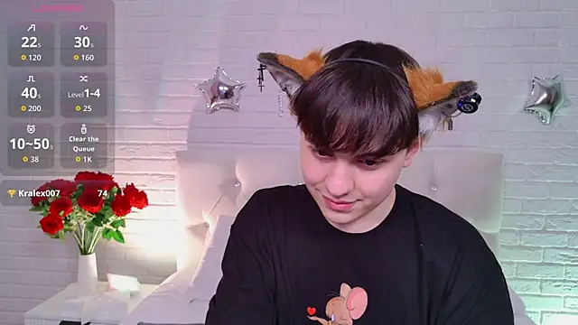 FetishFox Show in webcam