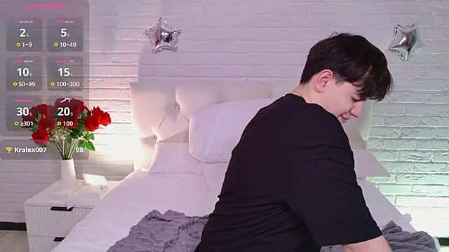 FetishFox Show in webcam