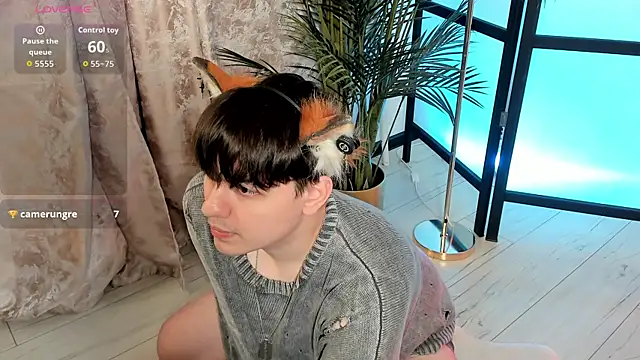 Show modela FetishFox na web-kameri