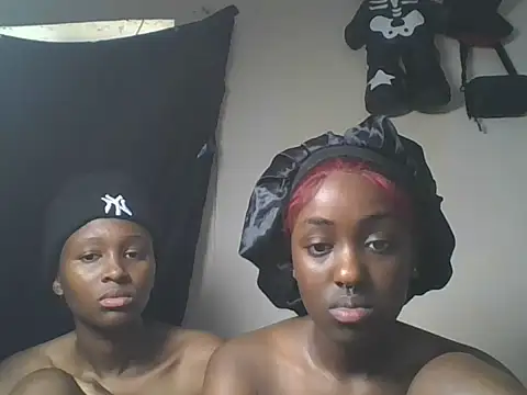 loversoncam XXX чат на живо