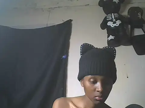 loversoncam's Live XXX Chat
