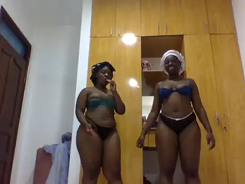 sexybaddies20 Webcam Show