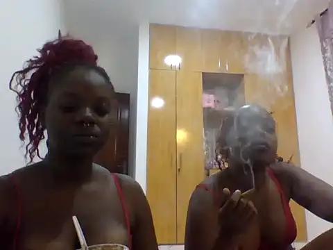 sexybaddies20 Webcamshow