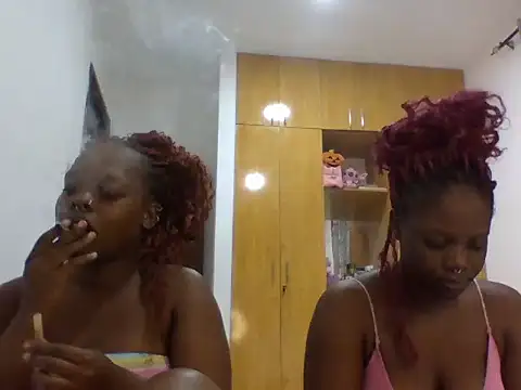 Show Webcam de sexybaddies20