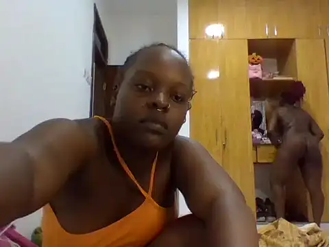 sexybaddies20 Webcamshow