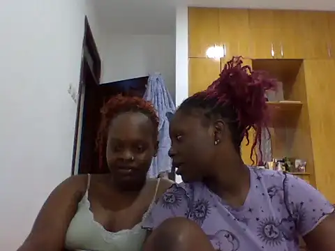 sexybaddies20 Webcam-Show