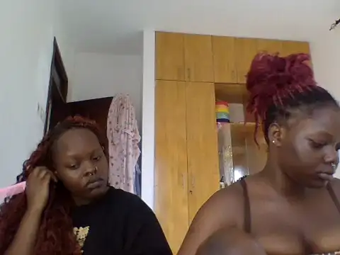 sexybaddies20 Pertunjukan Webcam