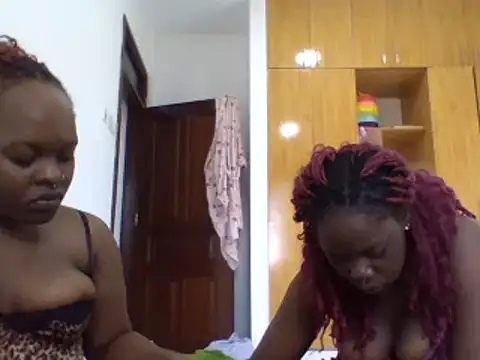 sexybaddies20 Webcam-Show