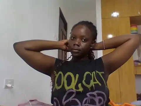 sexybaddies20's Webcam Show