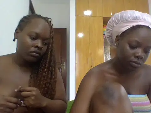 sexybaddies20 webcam show