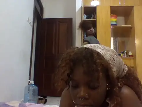 sexybaddies20 Show Webcam