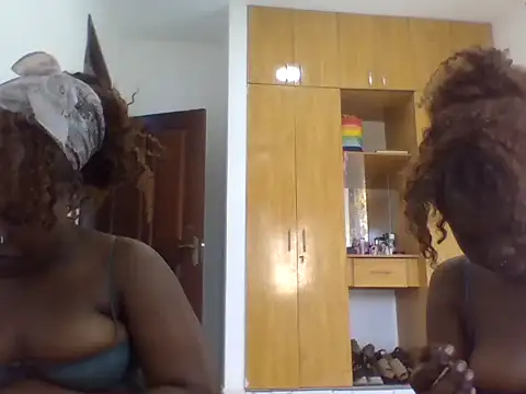 عرض كام sexybaddies20