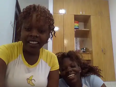 sexybaddies20 Webcam show