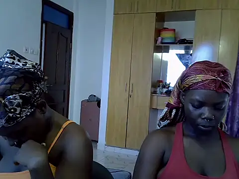 sexybaddies20 Show Webcam
