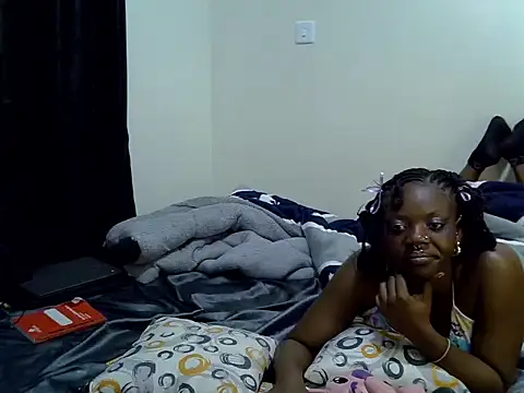 sexybaddies20 Show in webcam
